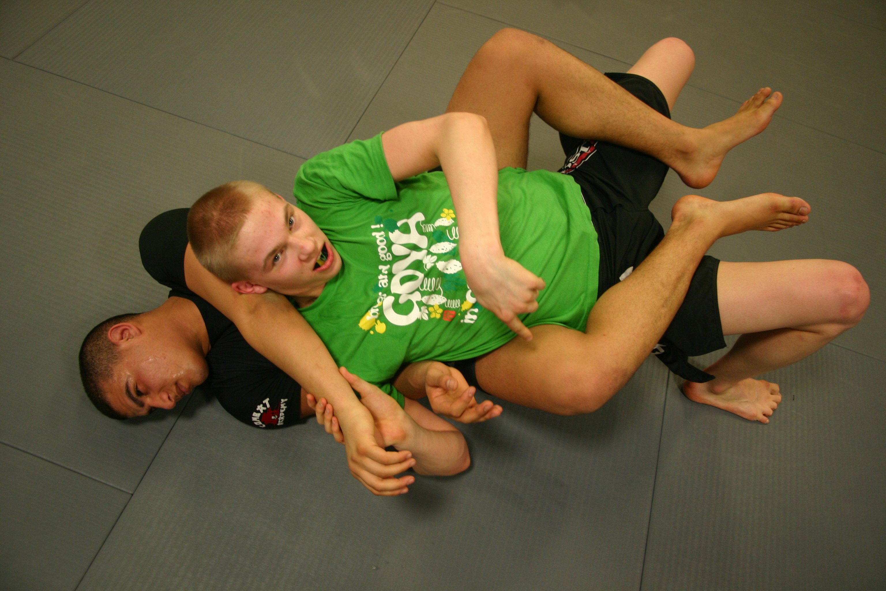 Rear Naked Choke (RNC)