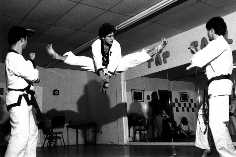 karate tie