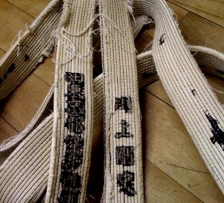 worn-out-black-belt