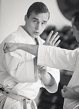 jesse_enkamp_karate_muchimi